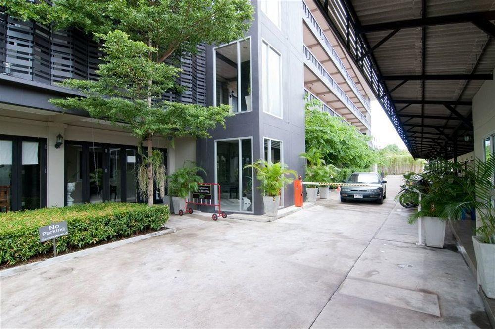 Ploen Pattaya Residence By Tolani Экстерьер фото