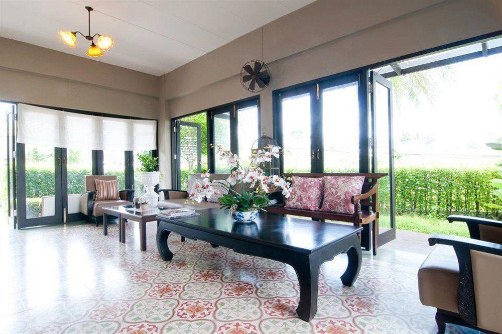 Ploen Pattaya Residence By Tolani Экстерьер фото