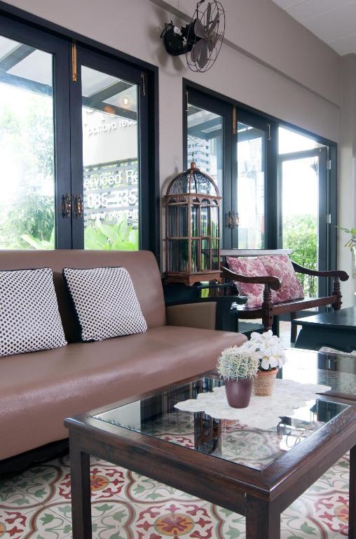 Ploen Pattaya Residence By Tolani Экстерьер фото