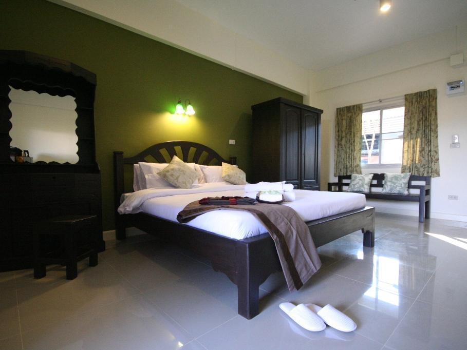 Ploen Pattaya Residence By Tolani Экстерьер фото